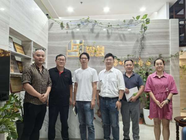 广州科技职业技术大学艺术传媒学院领导一行莅临我司参访交流